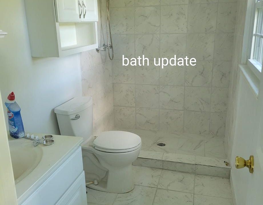 2nd image of 120 Jones St