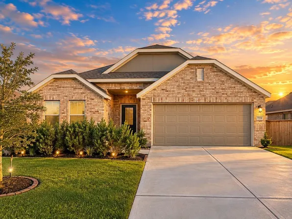 3723 Windy Brook Rd, Richmond, TX 77469