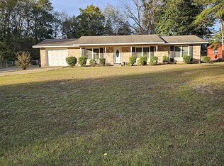 58 Lakeside Dr, Eufaula, AL 36027