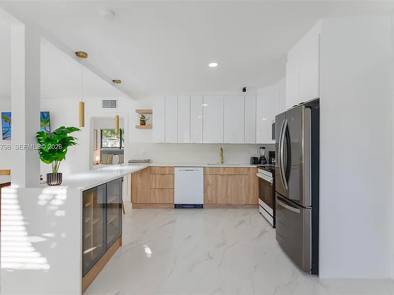 415 NW 133rd St — Photo 18