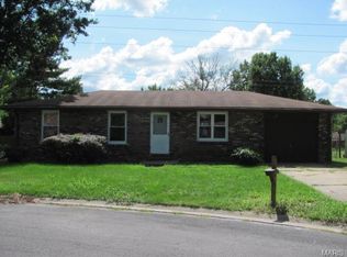 118 Longstreet Ct, Bethalto, IL 62010