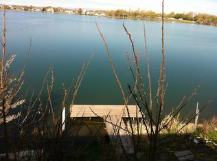 3212 W Lakeshore Ct, Moses Lake, WA 98837
