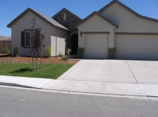 10654 Autumn Walk Ln, Reno, NV 89521