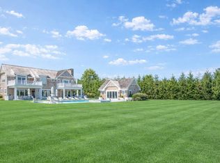 917 Deerfield Rd, Water Mill, NY 11976