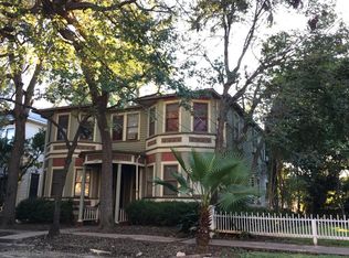 125 Adams St APT 5, San Antonio, TX 78210