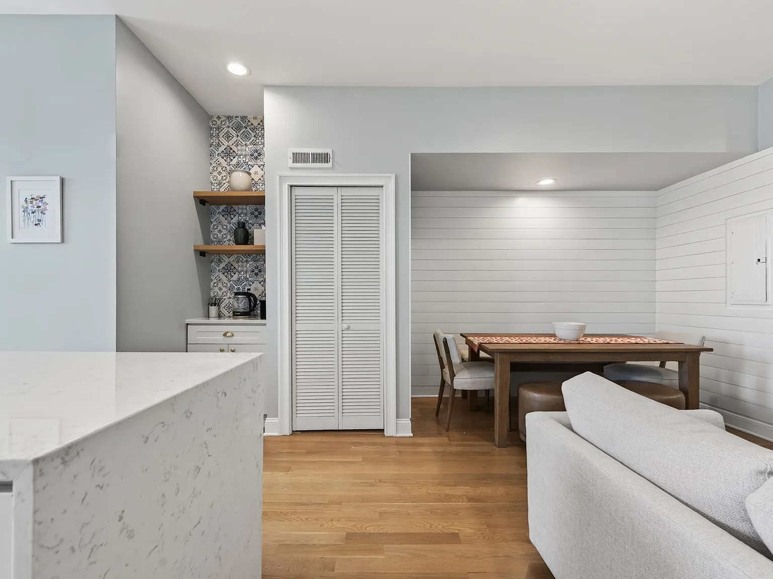 2 bed, 1101 sqft, $3,800 — Photo 4
