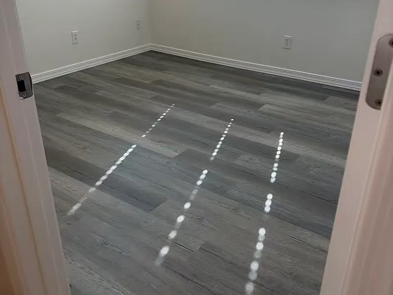 562 E Janet Way — Photo 33