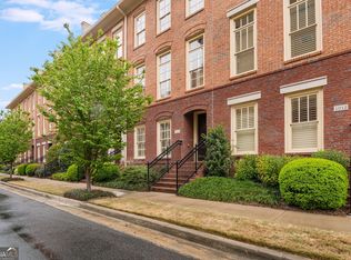 1010 River Vista Dr, Sandy Springs, GA 30339