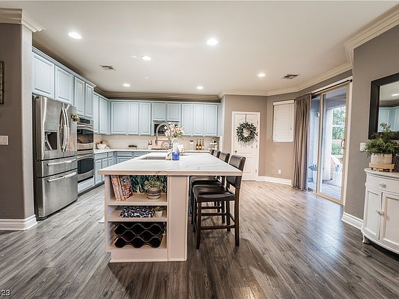 5th image of 10225 Black Friar Ct