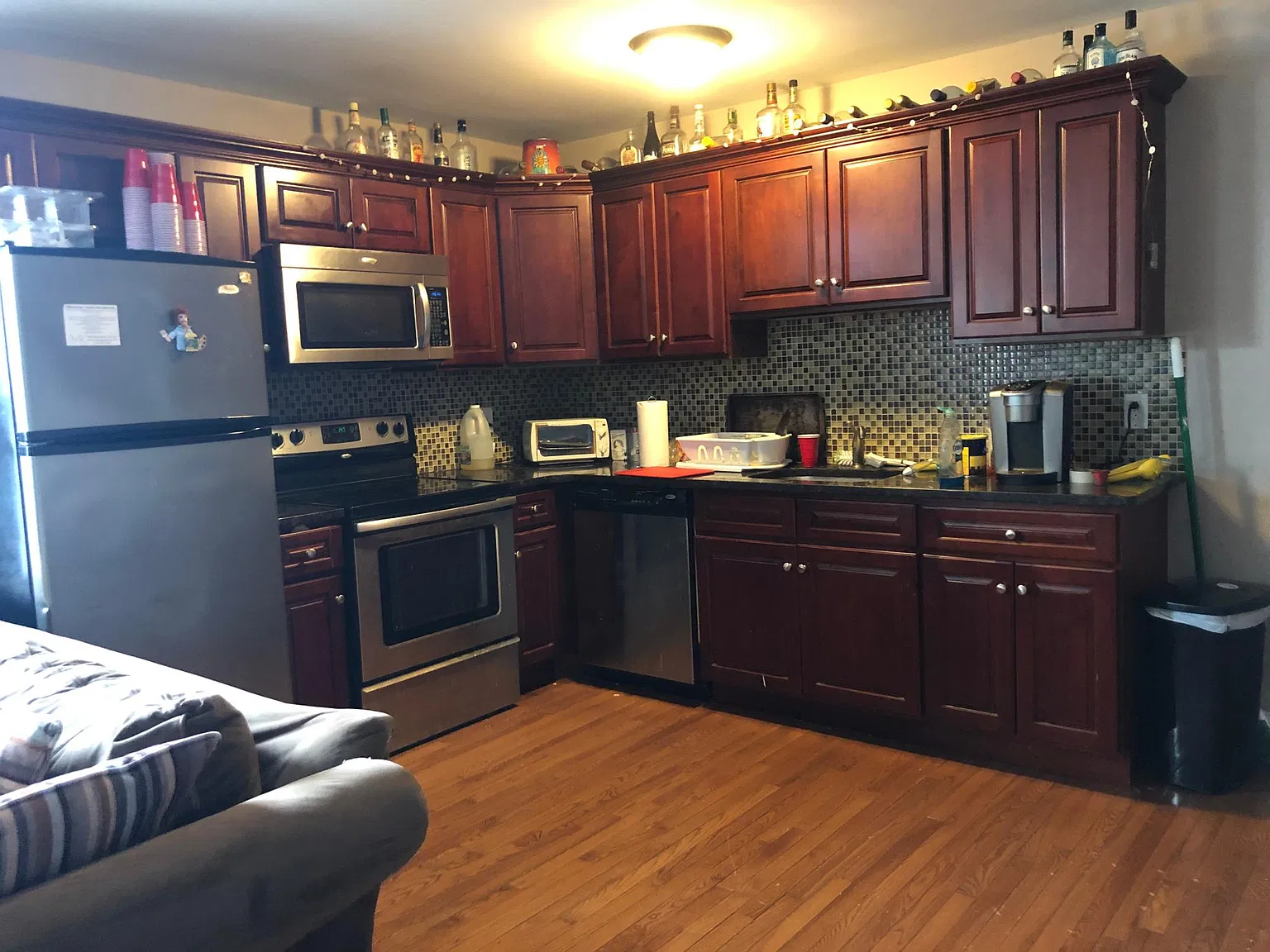 3 bed, 1358 sqft, $1,875 — Photo 3