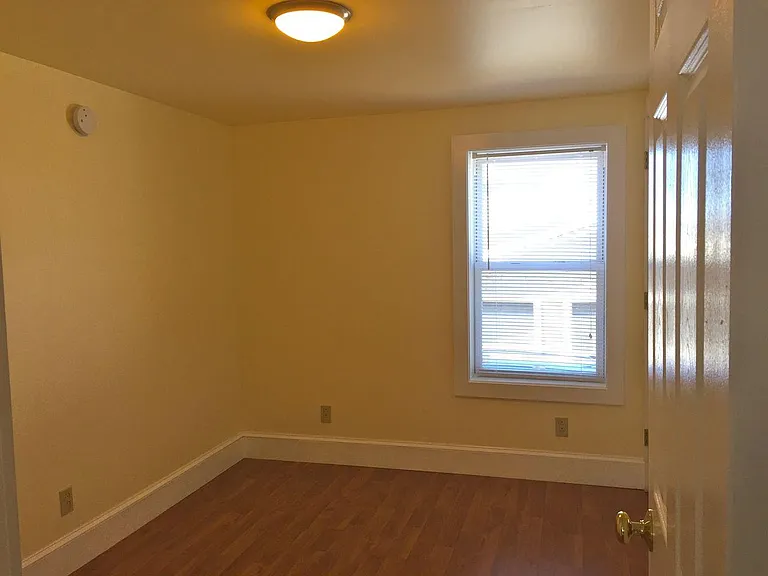 40 Chase St #2 — Photo 6