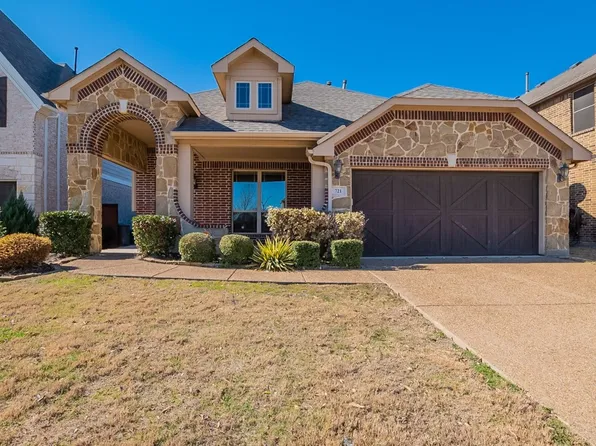 721 Trenton Dr, Aubrey, TX 76227