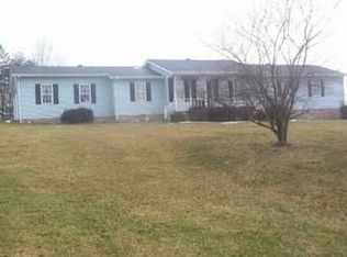 870 Lakewood Dr, Grayson, KY 41143