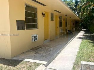 725 NE 126th St APT 4, Miami, FL 33161