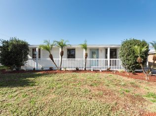 924 Abeto St NE, Palm Bay, FL 32905