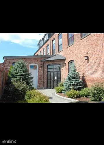 42 E 13th St #5 Photo 1
