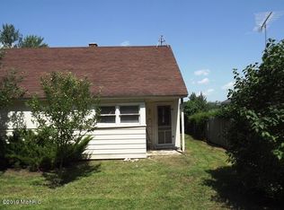 3099 Baseline Rd, Gobles, MI 49055