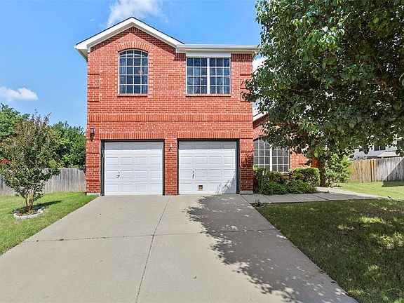 2nd image of 3417 Lake Knoll Ct