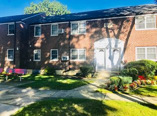 251-55 61st #1, Little Neck, NY 11362