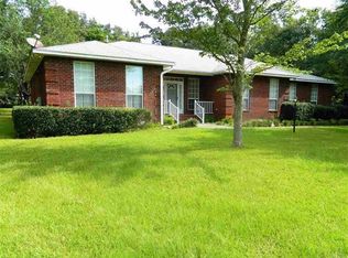 820 Green Hills Rd, Cantonment, FL 32533