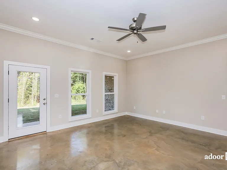 136 Shelby Mae Cir — Photo 5