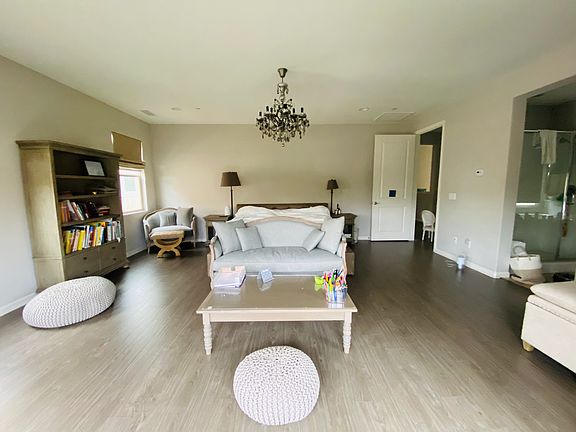 2nd image of 13428 Banyan Way