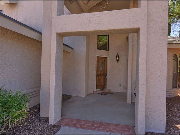 5th image of 5912 Via Robles Ln