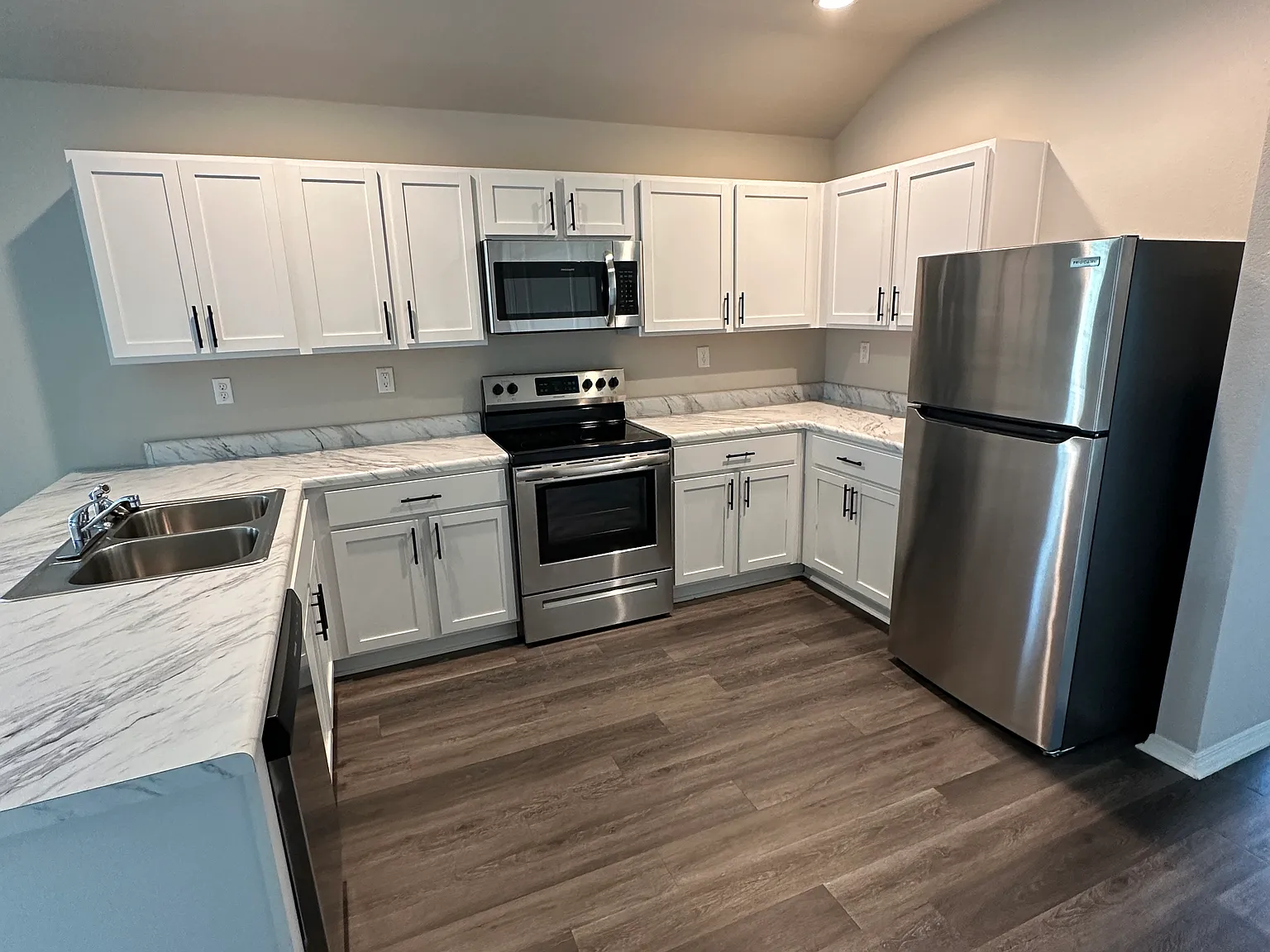 3 bed, 1678 sqft, $1,850 — Photo 4