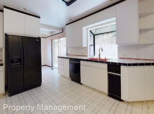 1039 Via Verde, Del Rey Oaks, CA 93940