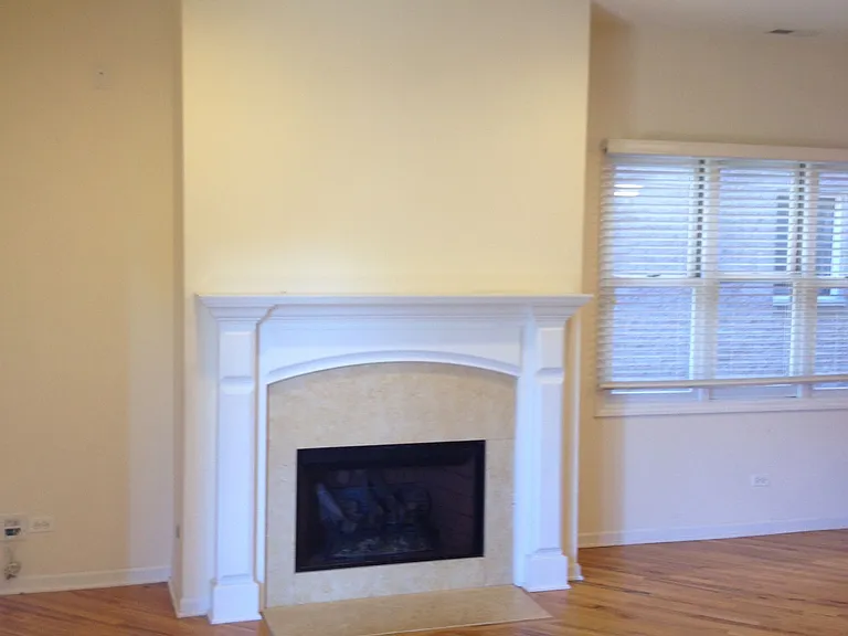 1522-1528 W Greenleaf Ave #2 — Photo 6