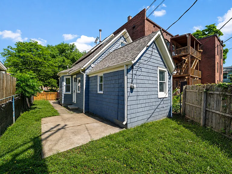 Fulton Rd — Photo 34