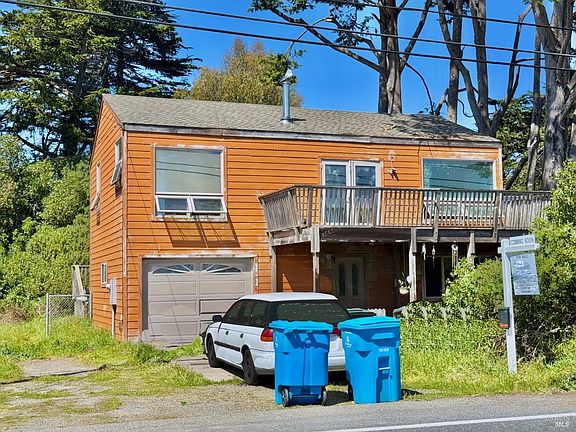 3rd image of 1565 Bay Flat Road
