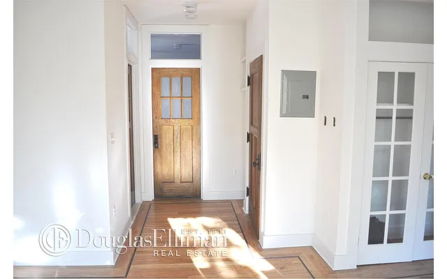 Rented by Douglas Elliman | media 31