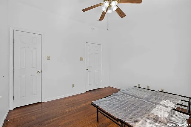 902 W Craig Pl #6 — Photo 7