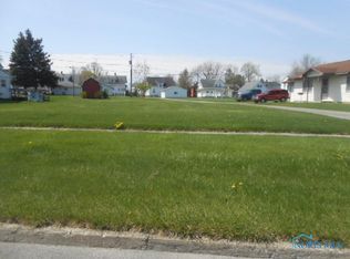 616 E Liberty St, Leipsic, OH 45856