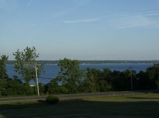226 Turk Rd, Geneva, NY 14456