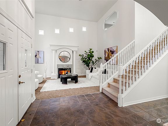 5th image of 2117 50th Street NW