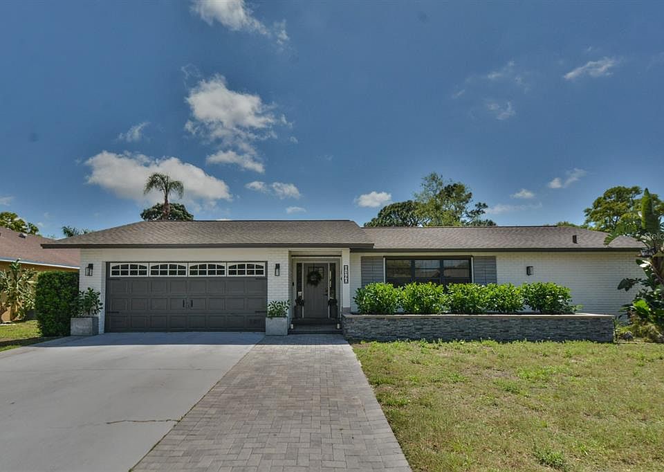 1st image of 8140 Sylvan Dr