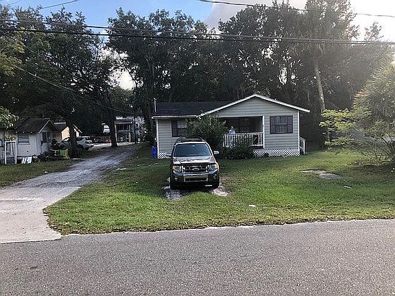2nd image of 503 E 11th St