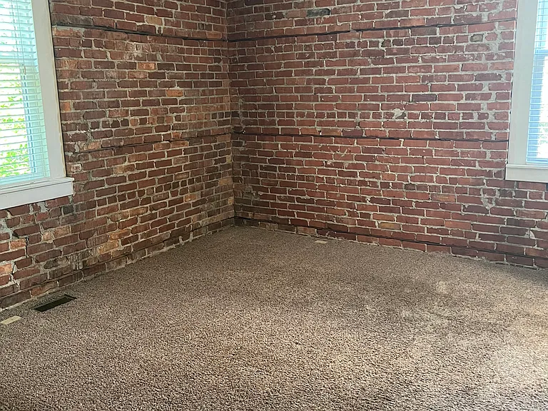 1025 Redgate Ave #2 — Photo 5