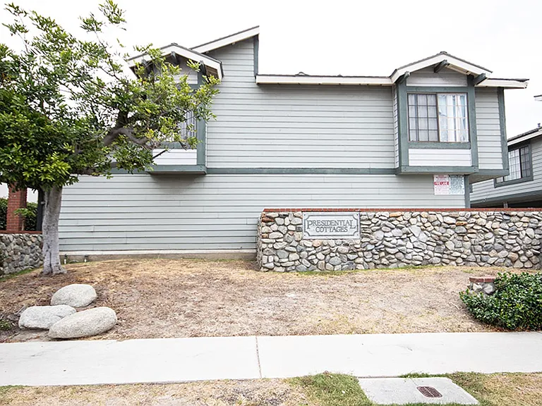 8065 Presidential Way — Photo 19