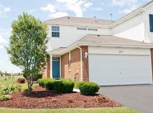 2653 Foxwood Dr, New Lenox, IL 60451