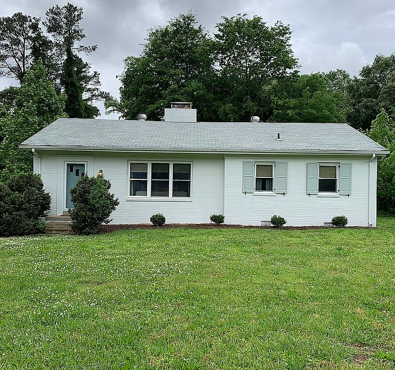 1544 Tudor Ln, North Chesterfield, VA 23235 Zillow