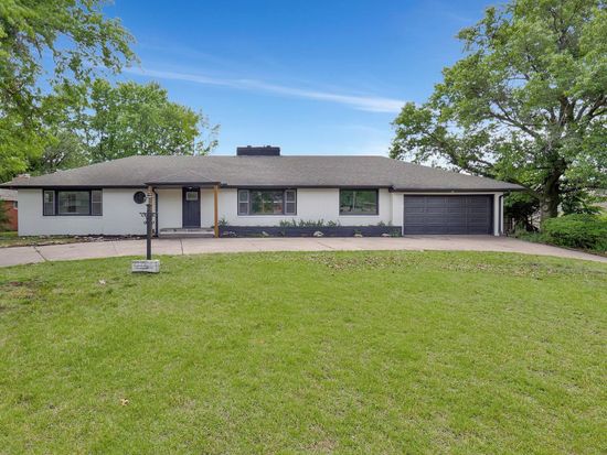 1181 N Pinecrest St, Wichita, KS 67208