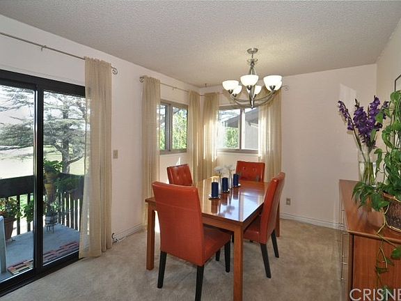 3rd image of 6716 Clybourn Ave Unit 255