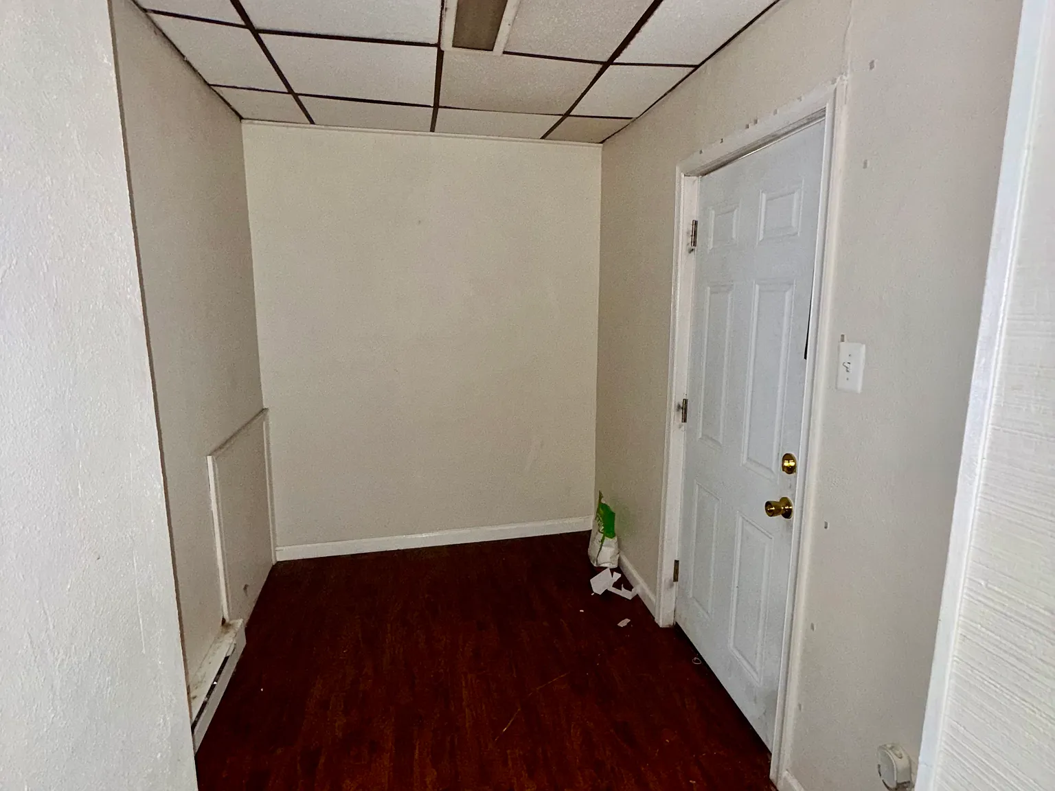 209 S 4th St — Photo 4