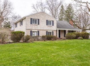 10 Stuyvesant Rd, Pittsford, NY 14534