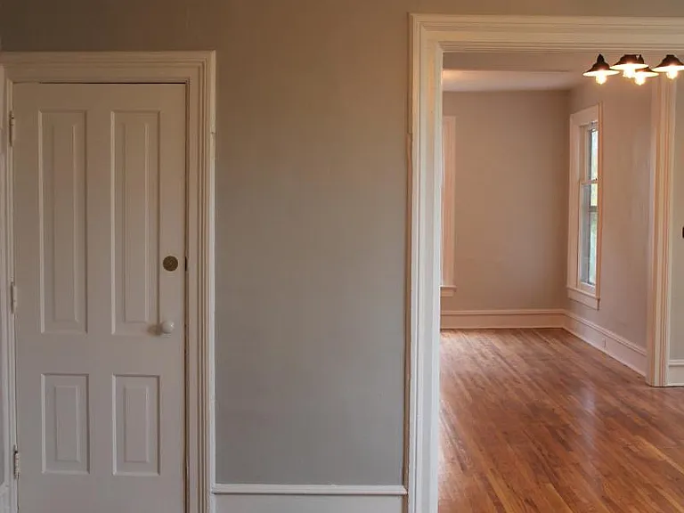 214 Warren Ave SE — Photo 5