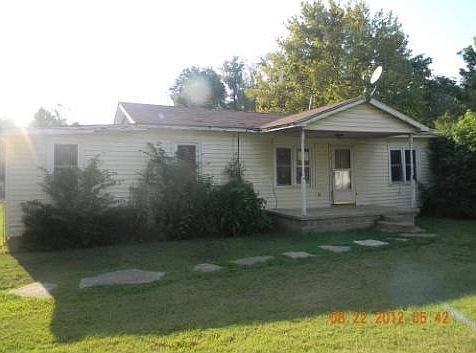 1st image of 216 Mulberry Cir