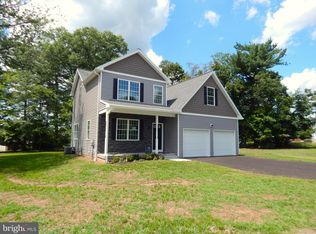 98 Cedar Dr, Dover, PA 17315